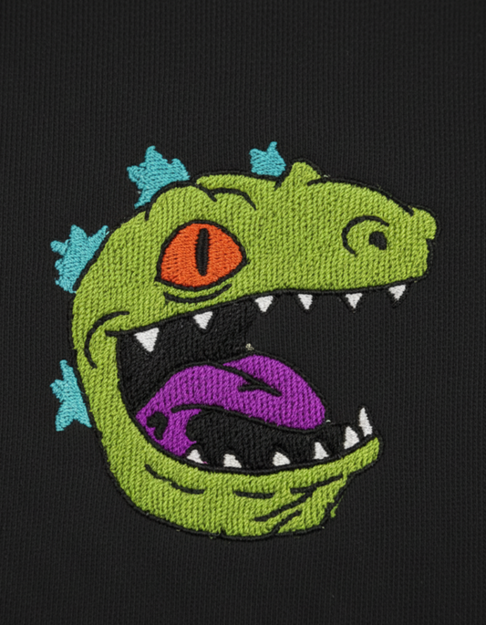 Polerón bordado Reptar (Rugrats) personalizado - detalle del bordado - Nexowear.cl